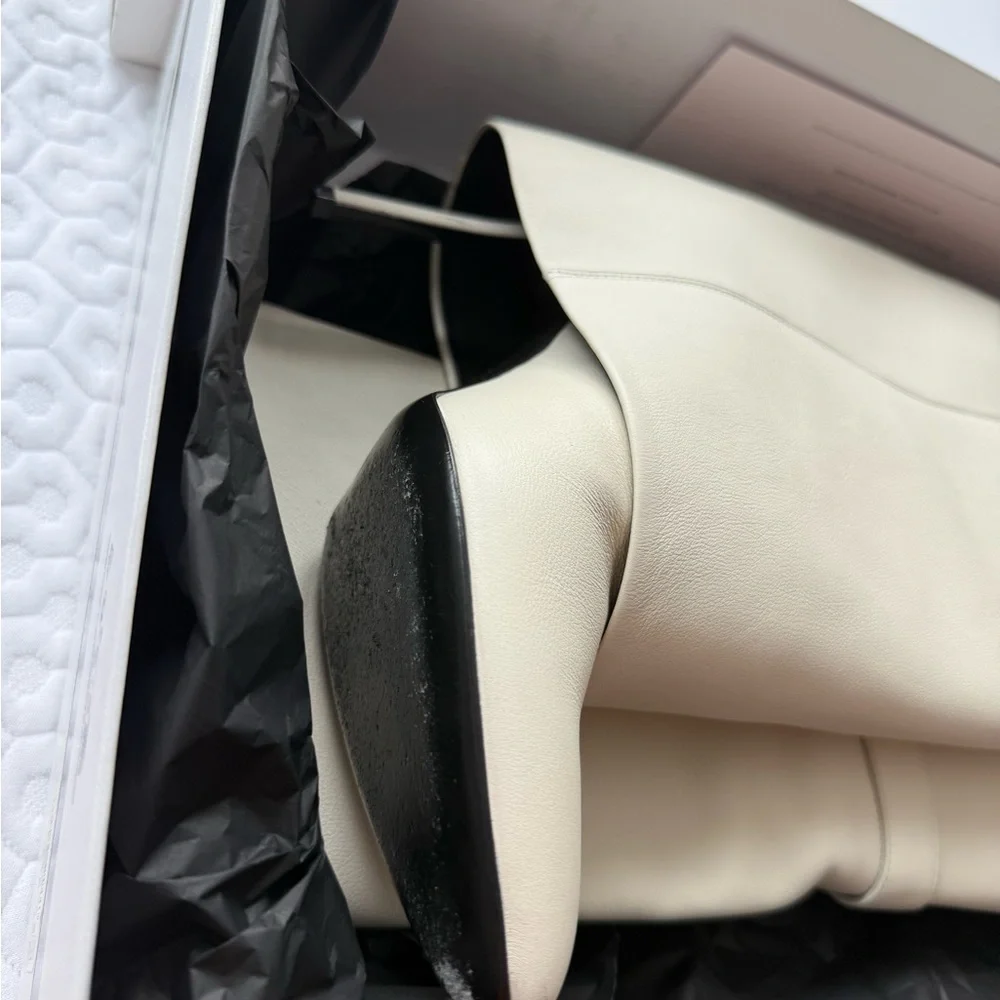 Givenchy ( new! ) White Boots - Picture 5 of 10